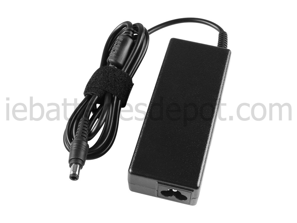 Adapter Charger Toshiba Qosmio F15-AV201-R F15-AV205 + Cord 90W